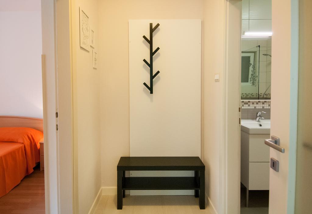 Studio And Apartment Nadia With Garden Porec Esterno foto