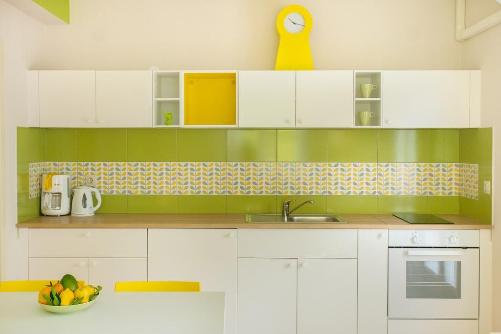 Studio And Apartment Nadia With Garden Porec Esterno foto