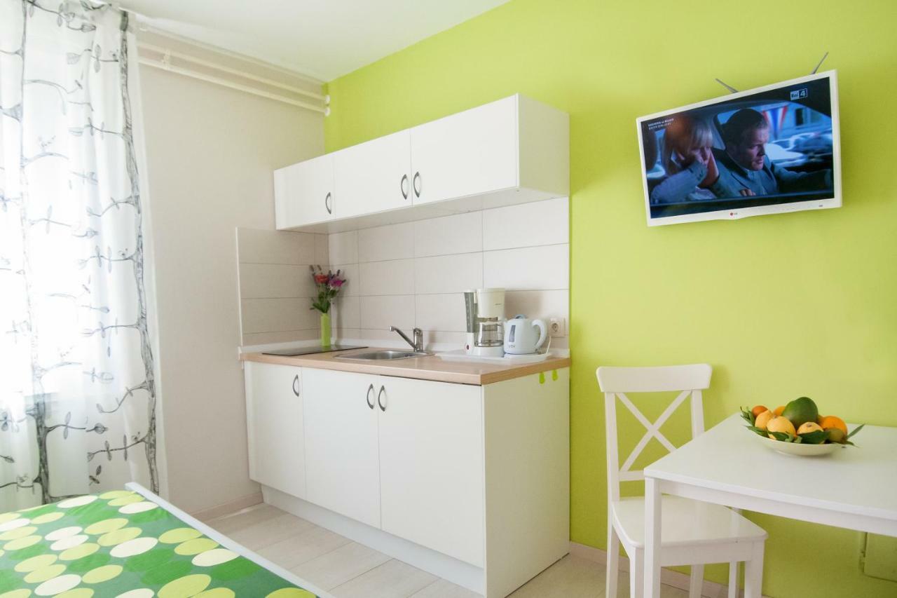 Studio And Apartment Nadia With Garden Porec Esterno foto